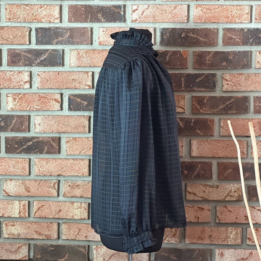 David Matthew Ruffle Neck Blouse - Picture 4 of 6